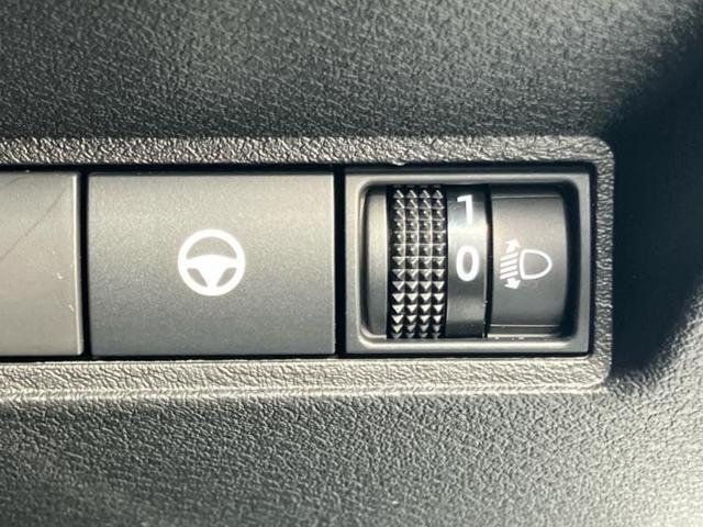 ノート Ｘ９０シュウネンキネンシャ　保証書／社外　９インチ　ＳＤナビ／インテリジェントルームミラー／アラウンドビューモニター／車線逸脱防止支援システム／プロパイロット／ヘッドランプ　ＬＥＤ／Ｂｌｕｅｔｏｏｔｈ接続／ＥＴＣ　全周囲カメラ（30枚目）