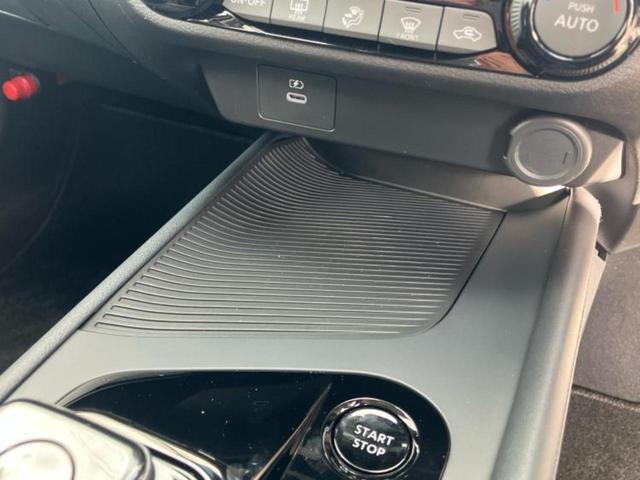 ノート Ｘ９０シュウネンキネンシャ　保証書／社外　９インチ　ＳＤナビ／インテリジェントルームミラー／アラウンドビューモニター／車線逸脱防止支援システム／プロパイロット／ヘッドランプ　ＬＥＤ／Ｂｌｕｅｔｏｏｔｈ接続／ＥＴＣ　全周囲カメラ（41枚目）