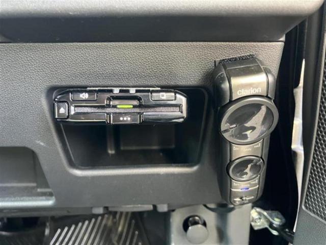 ピクシスメガ GターボSA3 保証書/純正 SDナビ/衝突安全装置/両側電動スライドドア/車線逸脱防止支援システム/ヘッドランプ LED/Bluetooth接続/ETC/EBD付ABS/横滑り防止装置/アイドリングストップ 禁煙車(15枚目)