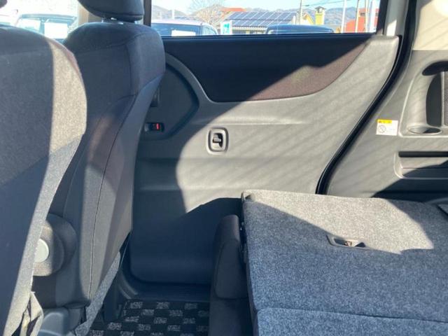 ソリオ ブラックアンドホワイト　保証書／社外　ナビ／両側電動スライドドア／シートヒーター／ヘッドランプ　ＨＩＤ／ＥＴＣ／ＥＢＤ付ＡＢＳ／フルセグＴＶ／エアバッグ　運転席／エアバッグ　助手席／エアバッグ　サイド　ワンオーナー（24枚目）