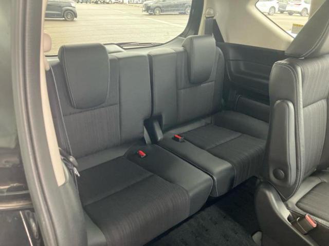 フリード Ｇホンダセンシング　新品タイヤ／保証書／純正　９インチ　メモリーナビ／衝突安全装置／両側電動スライドドア／車線逸脱防止支援システム／シート　ハーフレザー／Ｂｌｕｅｔｏｏｔｈ接続／ＥＴＣ／ＥＢＤ付ＡＢＳ／横滑り防止装置（7枚目）