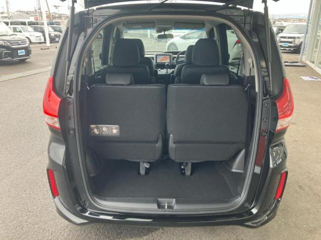 フリード Ｇホンダセンシング　新品タイヤ／保証書／純正　９インチ　メモリーナビ／衝突安全装置／両側電動スライドドア／車線逸脱防止支援システム／シート　ハーフレザー／Ｂｌｕｅｔｏｏｔｈ接続／ＥＴＣ／ＥＢＤ付ＡＢＳ／横滑り防止装置（21枚目）