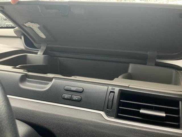 フリード Ｇホンダセンシング　新品タイヤ／保証書／純正　９インチ　メモリーナビ／衝突安全装置／両側電動スライドドア／車線逸脱防止支援システム／シート　ハーフレザー／Ｂｌｕｅｔｏｏｔｈ接続／ＥＴＣ／ＥＢＤ付ＡＢＳ／横滑り防止装置（34枚目）