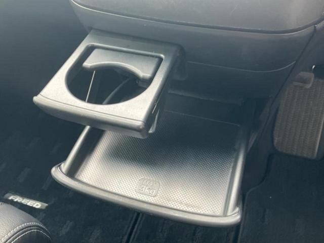 フリード Ｇホンダセンシング　新品タイヤ／保証書／純正　９インチ　メモリーナビ／衝突安全装置／両側電動スライドドア／車線逸脱防止支援システム／シート　ハーフレザー／Ｂｌｕｅｔｏｏｔｈ接続／ＥＴＣ／ＥＢＤ付ＡＢＳ／横滑り防止装置（35枚目）