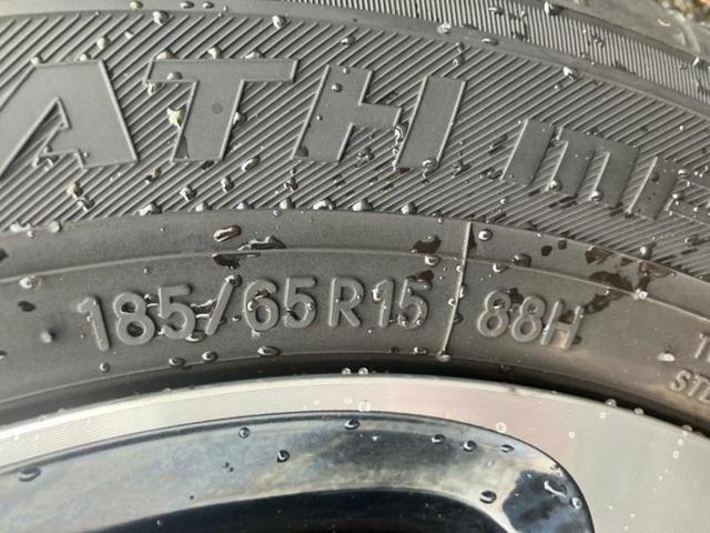 フリード Ｇホンダセンシング　新品タイヤ／保証書／純正　９インチ　メモリーナビ／衝突安全装置／両側電動スライドドア／車線逸脱防止支援システム／シート　ハーフレザー／Ｂｌｕｅｔｏｏｔｈ接続／ＥＴＣ／ＥＢＤ付ＡＢＳ／横滑り防止装置（51枚目）