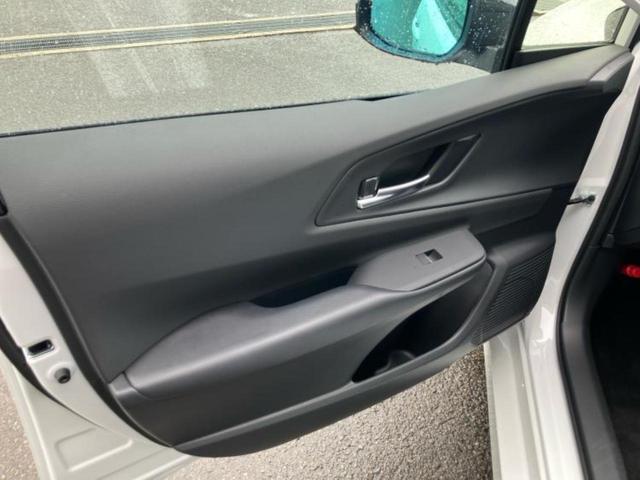 プリウス Ｚ　保証書／カーナビゲーション／衝突安全装置／シートヒーター／全方位モニター／車線逸脱防止支援システム／シート　合皮／パーキングアシスト　自動操舵／電動バックドア／ドライブレコーダー　前後　全周囲カメラ（23枚目）