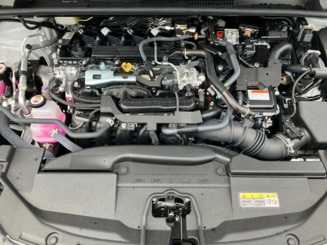プリウス Ｚ　保証書／カーナビゲーション／衝突安全装置／シートヒーター／全方位モニター／車線逸脱防止支援システム／シート　合皮／パーキングアシスト　自動操舵／電動バックドア／ドライブレコーダー　前後　全周囲カメラ（50枚目）