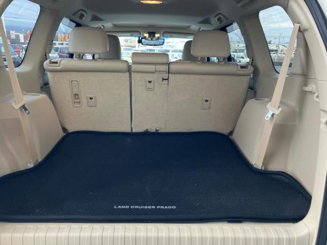 ランドクルーザープラド ４ＷＤ　ＴＸ　Ｌパッケージ　新品タイヤ／サンルーフ／保証書／純正　ＳＤナビ／トヨタセーフティセンス／シートヒーター／パノラミックビューモニター／シート　フルレザー／ヘッドランプ　ＬＥＤ／Ｂｌｕｅｔｏｏｔｈ接続／ＥＴＣ　革シート（8枚目）