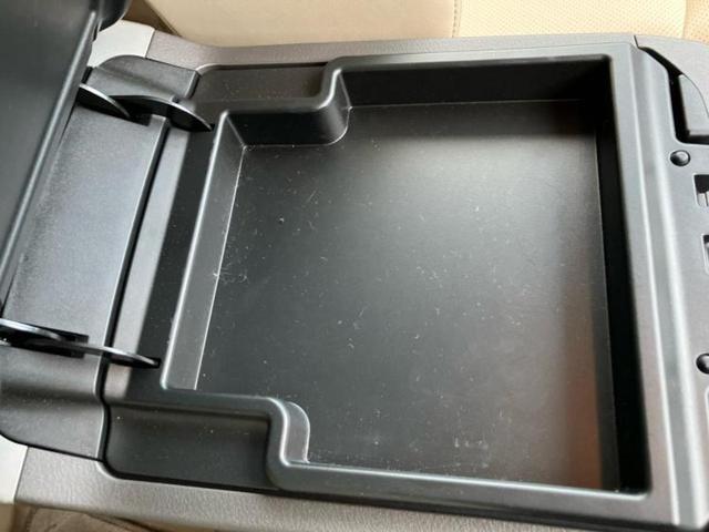 ランドクルーザープラド ４ＷＤ　ＴＸ　Ｌパッケージ　新品タイヤ／サンルーフ／保証書／純正　ＳＤナビ／トヨタセーフティセンス／シートヒーター／パノラミックビューモニター／シート　フルレザー／ヘッドランプ　ＬＥＤ／Ｂｌｕｅｔｏｏｔｈ接続／ＥＴＣ　革シート（36枚目）