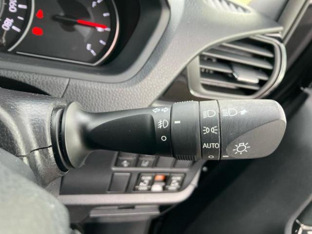 ヴォクシー ＺＳキラメキ２　保証書／社外　１１インチ　ＳＤナビ／衝突安全装置／両側電動スライドドア／車線逸脱防止支援システム／ドライブレコーダー　前後／ヘッドランプ　ＬＥＤ／Ｂｌｕｅｔｏｏｔｈ接続／ＥＴＣ／ＥＢＤ付ＡＢＳ（16枚目）