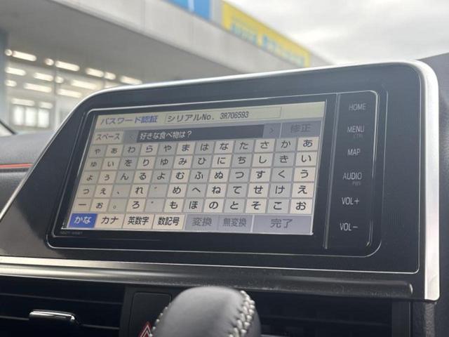 シエンタ Ｇクエロ　新品タイヤ／保証書／純正　ＳＤナビ／衝突安全装置／両側電動スライドドア／パノラミックビューモニター／車線逸脱防止支援システム／シート　ハーフレザー／ドライブレコーダー　前後／ヘッドランプ　ＬＥＤ（9枚目）