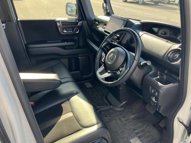 Ｎ－ＢＯＸカスタム Ｇ・Ｌターボホンダセンシング　保証書／純正　８インチ　ＳＤナビ／ホンダセンシング／両側電動スライドドア／シートヒーター　前席／車線逸脱防止支援システム／シート　ハーフレザー／ドライブレコーダー　純正／ヘッドランプ　ＬＥＤ　ドラレコ（4枚目）