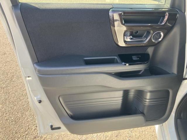 Ｎ－ＢＯＸカスタム Ｇ・Ｌターボホンダセンシング　保証書／純正　８インチ　ＳＤナビ／ホンダセンシング／両側電動スライドドア／シートヒーター　前席／車線逸脱防止支援システム／シート　ハーフレザー／ドライブレコーダー　純正／ヘッドランプ　ＬＥＤ　ドラレコ（23枚目）