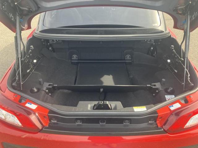 コペン ＧＲスポーツ　新品タイヤ／保証書／純正　ＳＤナビ／シートヒーター／ヘッドランプ　ＬＥＤ／Ｂｌｕｅｔｏｏｔｈ接続／ＥＴＣ／ＥＢＤ付ＡＢＳ／横滑り防止装置／フルセグＴＶ／ＤＶＤ／ターボ／禁煙車／エアバッグ　運転席（6枚目）