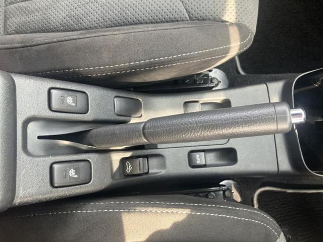 コペン ＧＲスポーツ　新品タイヤ／保証書／純正　ＳＤナビ／シートヒーター／ヘッドランプ　ＬＥＤ／Ｂｌｕｅｔｏｏｔｈ接続／ＥＴＣ／ＥＢＤ付ＡＢＳ／横滑り防止装置／フルセグＴＶ／ＤＶＤ／ターボ／禁煙車／エアバッグ　運転席（33枚目）