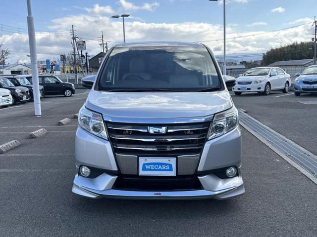 ノア ハイブリッドG 新品タイヤ/純正エアロ/保証書/社外 9インチ SDナビ/フリップダウンモニター/両側電動スライドドア/車線逸脱防止支援システム/オートステップ/ヘッドランプ LED/Bluetooth接続 ETC(45枚目)