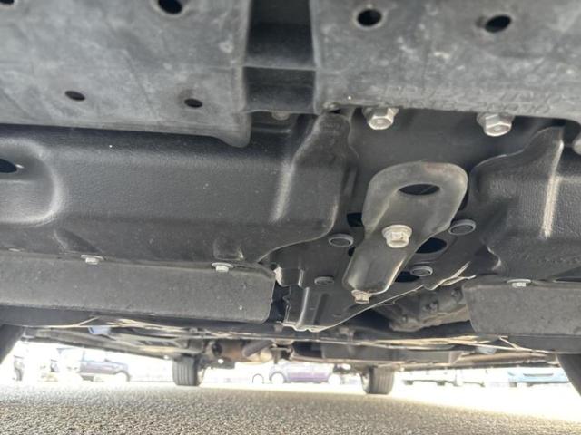 ノア ハイブリッドG 新品タイヤ/純正エアロ/保証書/社外 9インチ SDナビ/フリップダウンモニター/両側電動スライドドア/車線逸脱防止支援システム/オートステップ/ヘッドランプ LED/Bluetooth接続 ETC(48枚目)