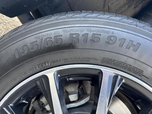 ノア ハイブリッドG 新品タイヤ/純正エアロ/保証書/社外 9インチ SDナビ/フリップダウンモニター/両側電動スライドドア/車線逸脱防止支援システム/オートステップ/ヘッドランプ LED/Bluetooth接続 ETC(51枚目)