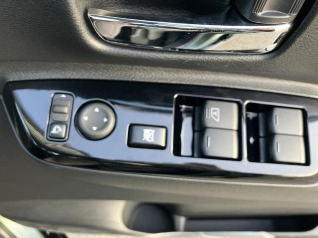 �ԑI�тɂ͂��Y�݂������̂ł��I��̓I�ȍw���܂ł͌������Ă��Ȃ����ǎԂ͋C�ɂȂ�Ƃ������q�l���劽�}�ł��I���񒆌Îԍw���̑����̂���`���������Ă��������I