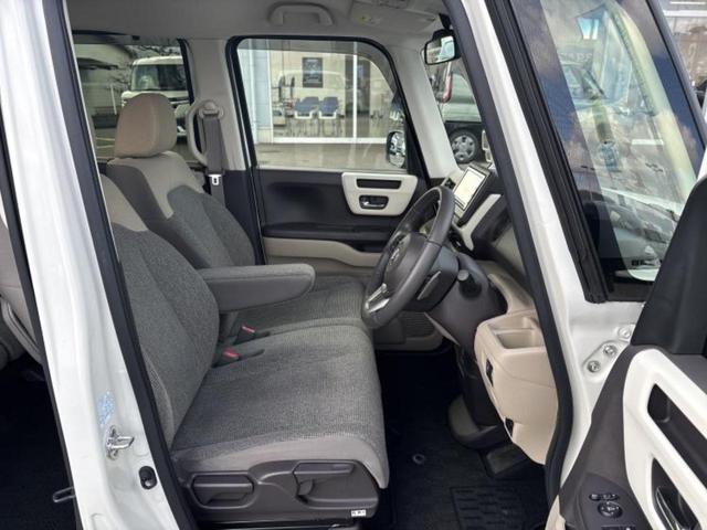 Ｎ－ＢＯＸ Ｇ・Ｌターボホンダセンシング　保証書／純正　ＳＤナビ／衝突安全装置／両側電動スライドドア／車線逸脱防止支援システム／ヘッドランプ　ＬＥＤ／Ｂｌｕｅｔｏｏｔｈ接続／ＥＴＣ／ＥＢＤ付ＡＢＳ／横滑り防止装置／ホンダセンシング（4枚目）