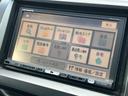 スパーダＺ　新品タイヤ／保証書／社外　ＨＤＤナビ／フリップダウンモニター　社外　１０．２インチ／両側電動スライドドア／ヘッドランプ　ＨＩＤ／ＥＴＣ／ＥＢＤ付ＡＢＳ／横滑り防止装置／バックモニター　バックカメラ（9枚目）