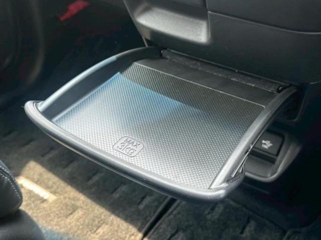 フリード Ｇホンダセンシング　保証書／純正　ＳＤナビ／ホンダセンシング／両側電動スライドドア／車線逸脱防止支援システム／シート　ハーフレザー／パーキングアシスト　バックガイド／ドライブレコーダー　純正　衝突被害軽減システム　ＥＴＣ（32枚目）