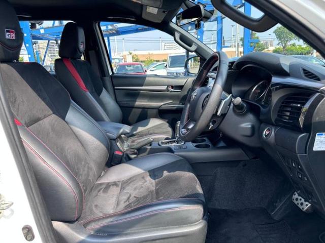 ハイラックス ４ＷＤ　Ｚ　ＧＲスポーツ　保証書／ディスプレイオーディオ＋ナビ９インチ／トヨタセーフティセンス／パノラミックビューモニター／車線逸脱防止支援システム／シート　ハーフレザー／パーキングアシスト　バックガイド　衝突被害軽減システム（27枚目）