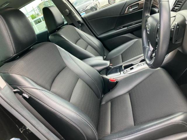 アコードハイブリッド ＥＸ　新品タイヤ／純正　ＳＤナビ／ホンダセンシング／シートヒーター／車線逸脱防止支援システム／シート　ハーフレザー／パーキングアシスト　バックガイド／ヘッドランプ　ＬＥＤ　衝突被害軽減システム　バックカメラ（4枚目）