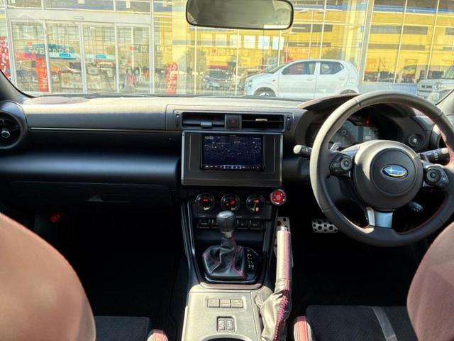 BRZ STIスポーツ 保証書/社外 SDナビ/アイサイト/シートヒーター/車線逸脱防止支援システム/シート ハーフレザー/パーキングアシスト バックガイド/ドライブレコーダー 社外/ヘッドランプ LED バックカメラ(22枚目)