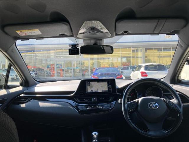 C-HR S LEDパッケージ 純正 SDナビ/トヨタセーフティセンス/車線逸脱防止支援システム/パーキングアシスト バックガイド/ヘッドランプ LED/Bluetooth接続/ETC/EBD付ABS/横滑り防止装置 ワンオーナー(6枚目)