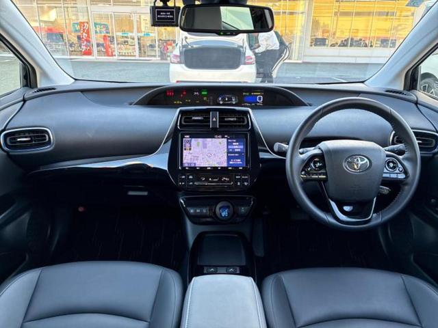 プリウス Ａツーリングセレクション　新品タイヤ／保証書／純正　９インチ　ＳＤナビ／衝突安全装置／シートヒーター／パノラミックビューモニター／車線逸脱防止支援システム／シート　合皮／パーキングアシスト　バックガイド　衝突被害軽減システム（24枚目）