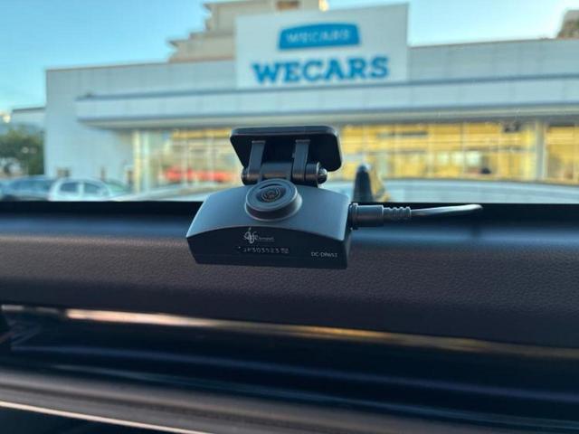 プリウス Ａツーリングセレクション　新品タイヤ／保証書／純正　９インチ　ＳＤナビ／衝突安全装置／シートヒーター／パノラミックビューモニター／車線逸脱防止支援システム／シート　合皮／パーキングアシスト　バックガイド　衝突被害軽減システム（40枚目）