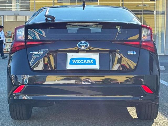 プリウス Ａツーリングセレクション　新品タイヤ／保証書／純正　９インチ　ＳＤナビ／衝突安全装置／シートヒーター／パノラミックビューモニター／車線逸脱防止支援システム／シート　合皮／パーキングアシスト　バックガイド　衝突被害軽減システム（49枚目）