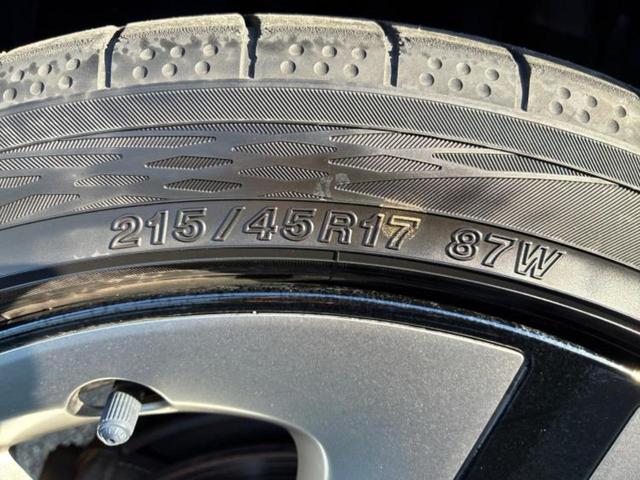 プリウス Ａツーリングセレクション　新品タイヤ／保証書／純正　９インチ　ＳＤナビ／衝突安全装置／シートヒーター／パノラミックビューモニター／車線逸脱防止支援システム／シート　合皮／パーキングアシスト　バックガイド　衝突被害軽減システム（55枚目）