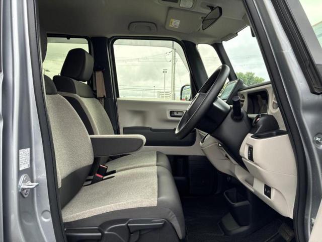 N-BOX ヒョウジュン 純正 8インチ SDナビ/ホンダセンシング/電動スライドドア/車線逸脱防止支援システム/パーキングアシスト バックガイド/ヘッドランプ LED/USBジャック/Bluetooth接続 レーンアシスト(4枚目)