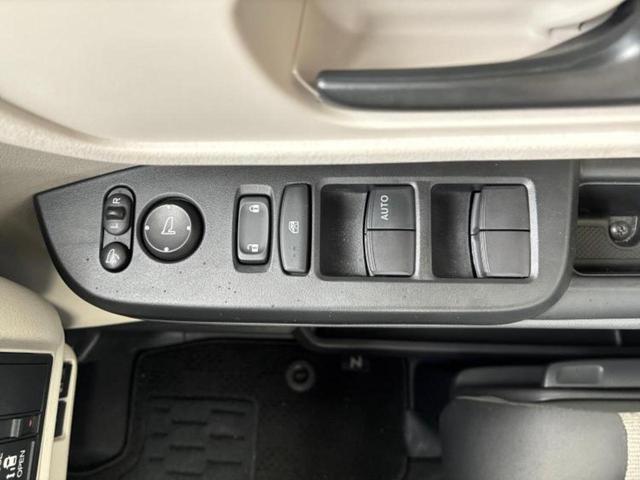 N-BOX ヒョウジュン 純正 8インチ SDナビ/ホンダセンシング/電動スライドドア/車線逸脱防止支援システム/パーキングアシスト バックガイド/ヘッドランプ LED/USBジャック/Bluetooth接続 レーンアシスト(29枚目)