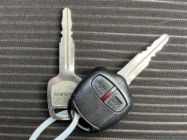 デイズ ハイウェイスターJ 新品タイヤ/純正 SDナビ/パーキングアシスト バックガイド/ヘッドランプ HID/Bluetooth接続/ETC/EBD付ABS/バックモニター/フルセグTV/DVD/禁煙車 バックカメラ(17枚目)