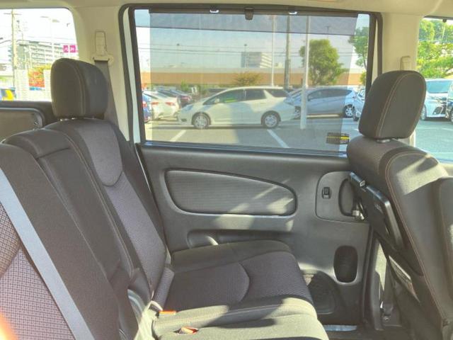 セレナ ハイウェイスターＨＶ　Ｖセレクション　純正　８インチ　ＳＤナビ／フリップダウンモニター　社外　１０．２インチ／両側電動スライドドア／パーキングアシスト　バックガイド／ヘッドランプ　ＨＩＤ／Ｂｌｕｅｔｏｏｔｈ接続／ＥＴＣ　後席モニター（24枚目）