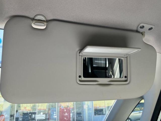 セレナ ハイウェイスターＨＶ　Ｖセレクション　純正　８インチ　ＳＤナビ／フリップダウンモニター　社外　１０．２インチ／両側電動スライドドア／パーキングアシスト　バックガイド／ヘッドランプ　ＨＩＤ／Ｂｌｕｅｔｏｏｔｈ接続／ＥＴＣ　後席モニター（48枚目）