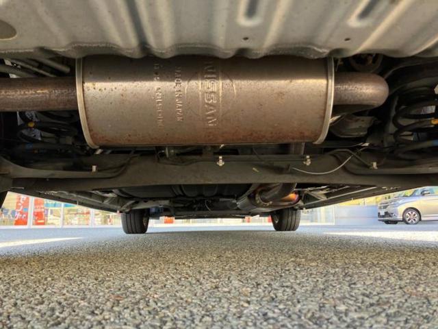 セレナ ハイウェイスターＨＶ　Ｖセレクション　純正　８インチ　ＳＤナビ／フリップダウンモニター　社外　１０．２インチ／両側電動スライドドア／パーキングアシスト　バックガイド／ヘッドランプ　ＨＩＤ／Ｂｌｕｅｔｏｏｔｈ接続／ＥＴＣ　後席モニター（53枚目）