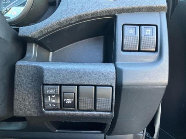 プレマシー 20C-スカイアクティブ 社外 SDナビ/電動スライドドア/パーキングアシスト バックガイド/ヘッドランプ HID/ETC/EBD付ABS/横滑り防止装置/アイドリングストップ/バックモニター/フルセグTV バックカメラ(31枚目)