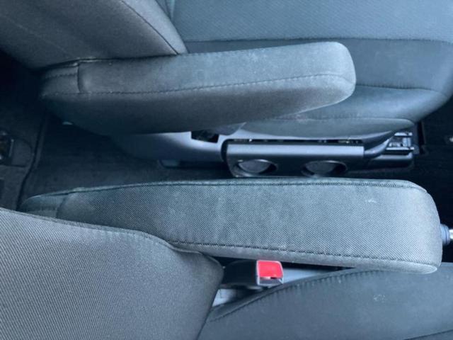 プレマシー 20C-スカイアクティブ 社外 SDナビ/電動スライドドア/パーキングアシスト バックガイド/ヘッドランプ HID/ETC/EBD付ABS/横滑り防止装置/アイドリングストップ/バックモニター/フルセグTV バックカメラ(34枚目)