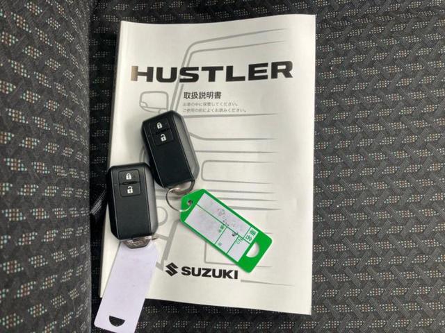 ハスラー ハイブリッドＧ　保証書／衝突安全装置／シートヒーター　前席／車線逸脱防止支援システム／ヘッドランプ　ＨＩＤ／ＥＢＤ付ＡＢＳ／横滑り防止装置／アイドリングストップ／禁煙車／エアバッグ　運転席／エンジンスタートボタン（32枚目）