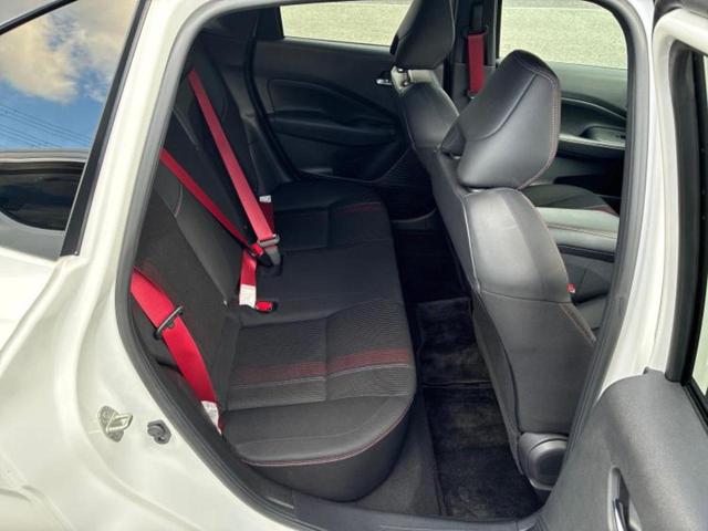 オーラ ニスモ　新品タイヤ／保証書／純正　９インチ　ＳＤナビ／インテリジェントルームミラー／エマージェンシーブレーキ／アラウンドビューモニター／車線逸脱防止支援システム／プロパイロット　衝突被害軽減システム　ＥＴＣ（5枚目）