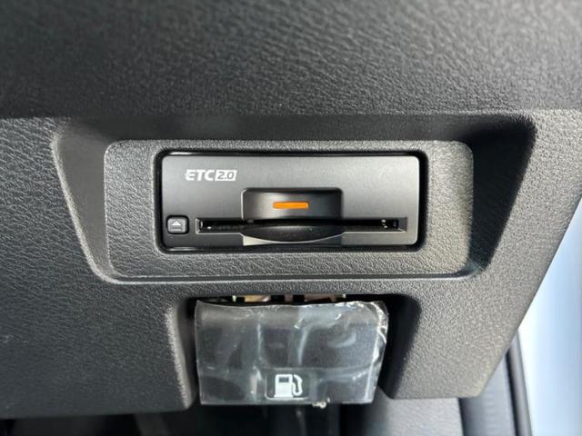 オーラ ニスモ　新品タイヤ／保証書／純正　９インチ　ＳＤナビ／インテリジェントルームミラー／エマージェンシーブレーキ／アラウンドビューモニター／車線逸脱防止支援システム／プロパイロット　衝突被害軽減システム　ＥＴＣ（27枚目）