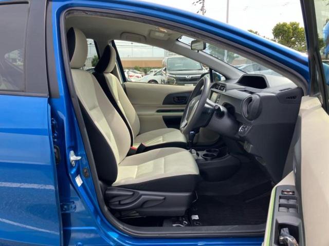 アクア Ｓ　新品タイヤ／保証書／純正　ＳＤナビ／Ｂｌｕｅｔｏｏｔｈ接続／ＥＴＣ／ＥＢＤ付ＡＢＳ／横滑り防止装置／アイドリングストップ／地上波デジタルチューナー／ＤＶＤ／エアバッグ　運転席／エアバッグ　助手席（7枚目）