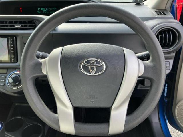 アクア Ｓ　新品タイヤ／保証書／純正　ＳＤナビ／Ｂｌｕｅｔｏｏｔｈ接続／ＥＴＣ／ＥＢＤ付ＡＢＳ／横滑り防止装置／アイドリングストップ／地上波デジタルチューナー／ＤＶＤ／エアバッグ　運転席／エアバッグ　助手席（14枚目）