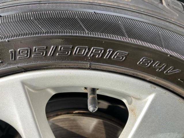 アクア Ｓ　新品タイヤ／保証書／純正　ＳＤナビ／Ｂｌｕｅｔｏｏｔｈ接続／ＥＴＣ／ＥＢＤ付ＡＢＳ／横滑り防止装置／アイドリングストップ／地上波デジタルチューナー／ＤＶＤ／エアバッグ　運転席／エアバッグ　助手席（48枚目）