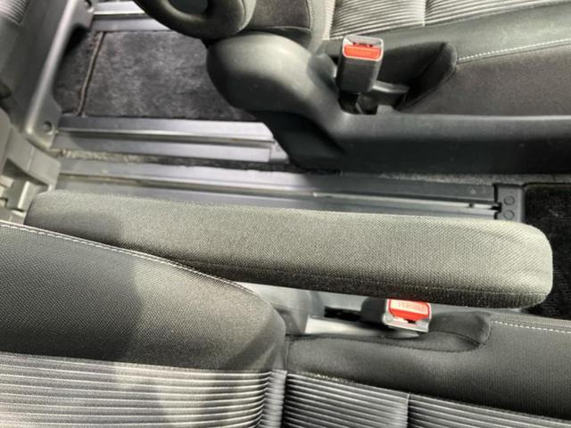 セレナ ハイウェイスターＶ　新品タイヤ／保証書／純正　１０インチ　ＳＤナビ／インテリジェントルームミラー／衝突安全装置／両側電動スライドドア／アラウンドビューモニター／車線逸脱防止支援システム／プロパイロット　全周囲カメラ（33枚目）