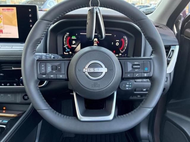 エクストレイル 4WD G e-4ORCE 保証書/ディスプレイオーディオ+ナビ12.3インチ/インテリジェントルームミラー/エマージェンシーブレーキ/シートヒーター/アラウンドビューモニター/車線逸脱防止支援システム/シート 合皮 電動シート(15枚目)